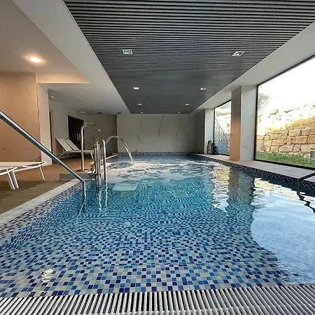 Modern Sea View 3 Bedroom Lejlighed
