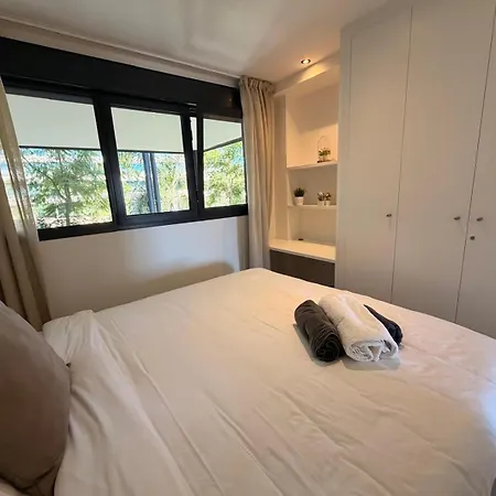 Lejlighed Modern Sea View 3 Bedroom *